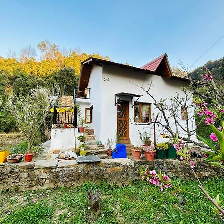 Love'S Farm, Cottage In Ramgarh Esterno foto