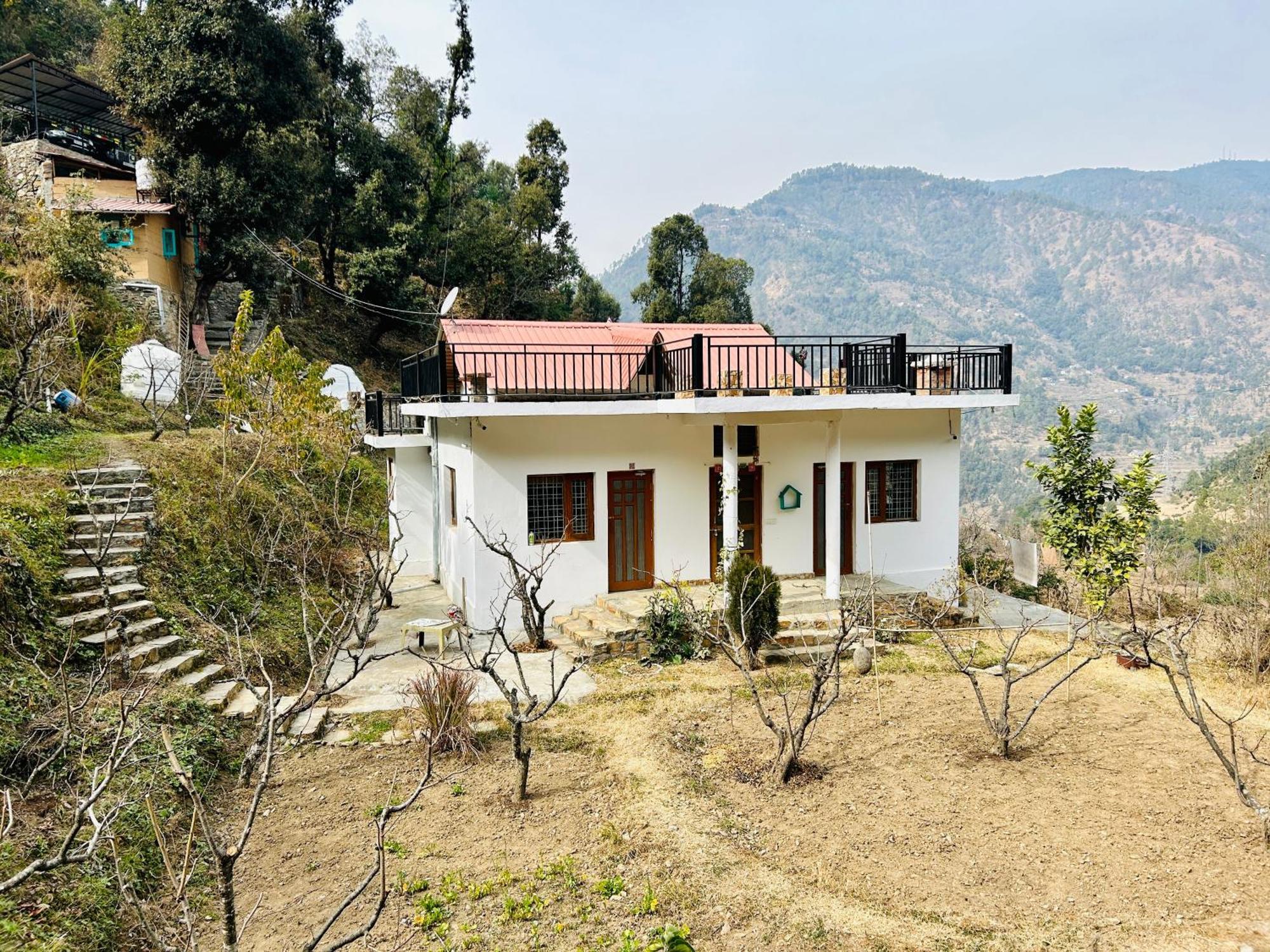 Love'S Farm, Cottage In Ramgarh Esterno foto