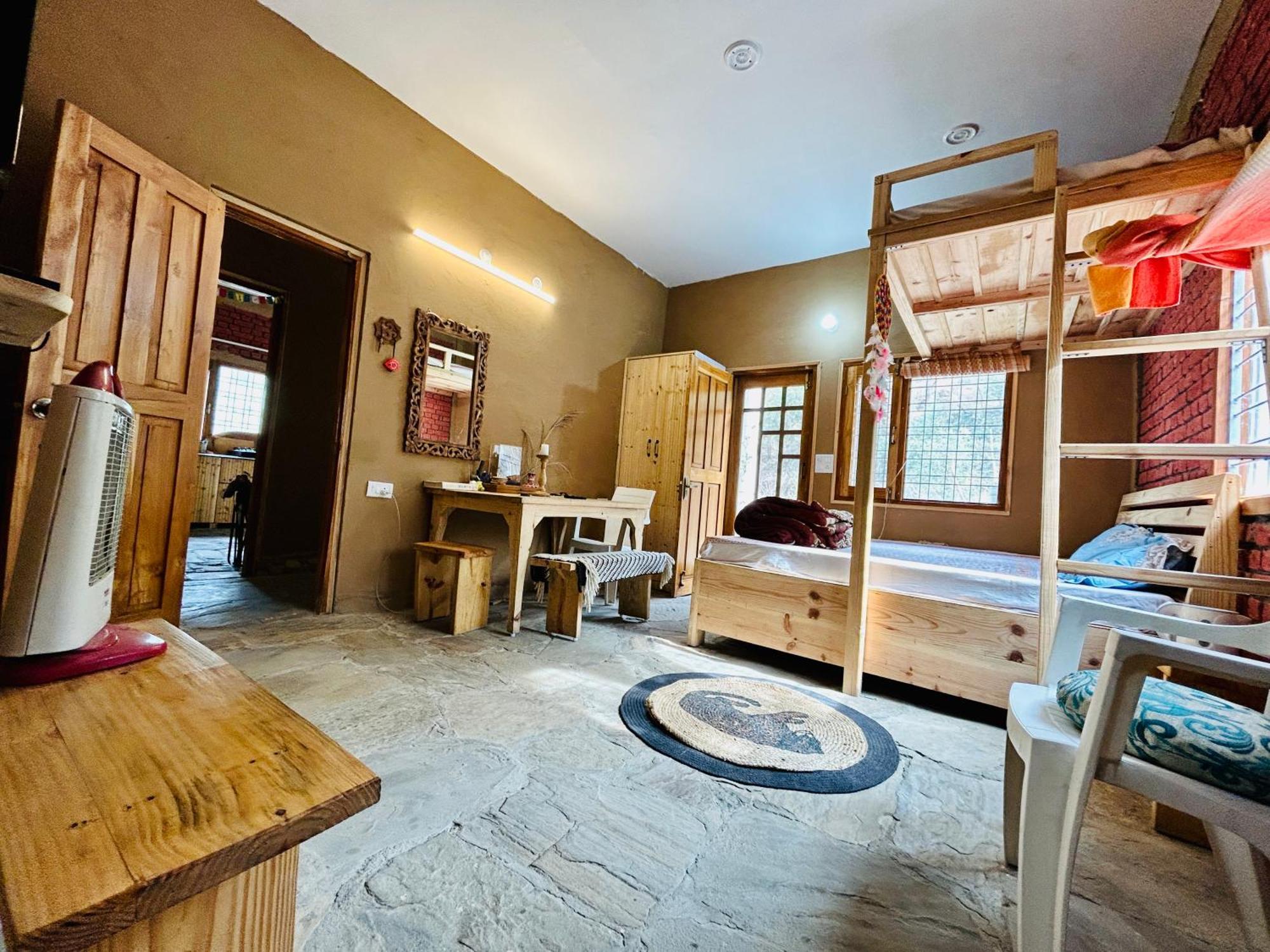 Love'S Farm, Cottage In Ramgarh Esterno foto